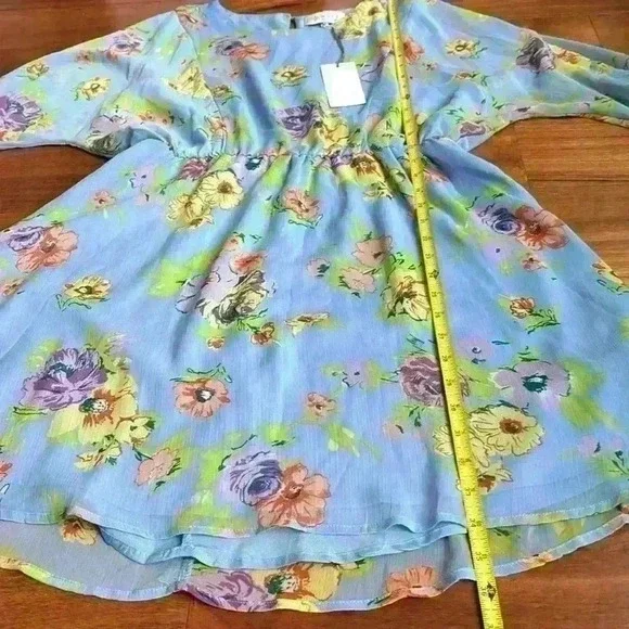 NWT WAYF floral dress - Picture 10 of 10